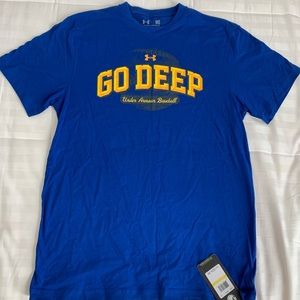 Under Armour “charged cotton” shirt